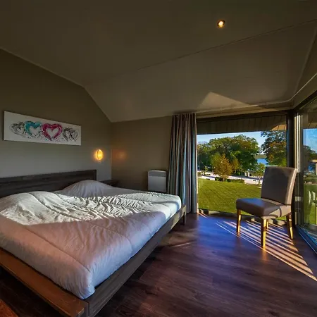 Golden Lakes Village Ardennes 4* Boussu-lez-Walcourt