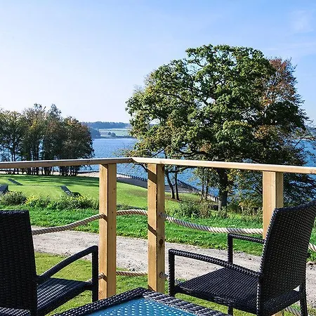 База отдыха Golden Lakes Village / Ardennes Boussu-lez-Walcourt