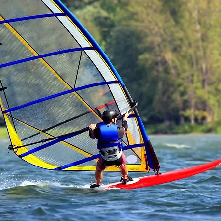 Golden Lakes Village / Ardennes Holiday park Boussu-lez-Walcourt