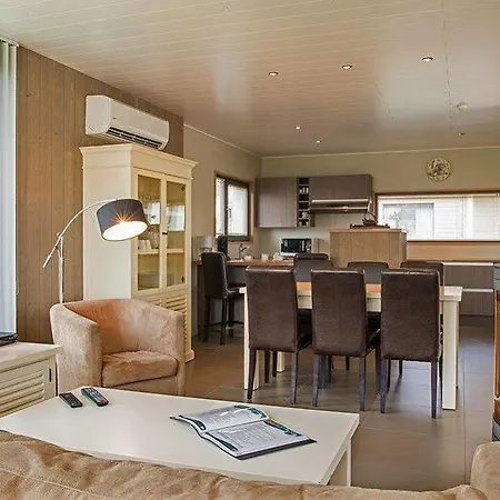 База отдыха Golden Lakes Village / Ardennes