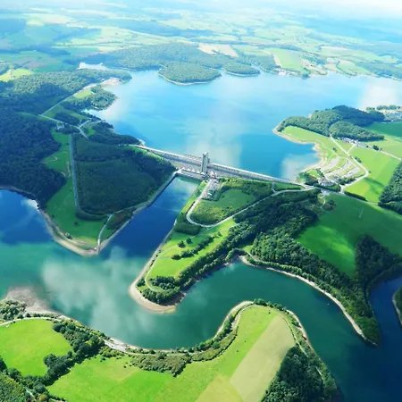 Golden Lakes Village / Ardennes