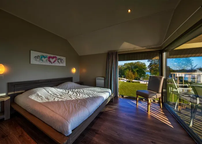 Golden Lakes Village Ardennes 4* Boussu-lez-Walcourt