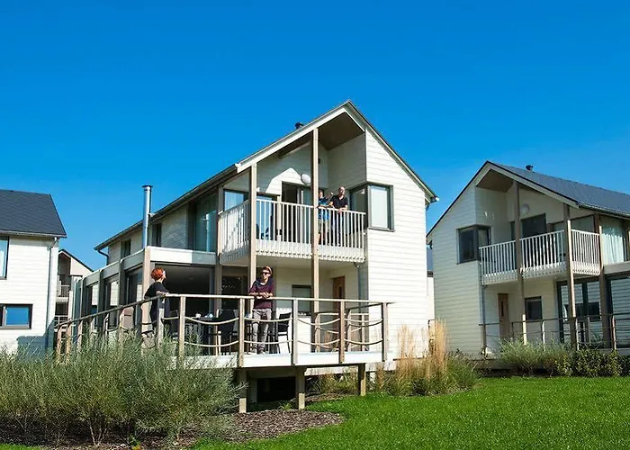 홀리데이파크 Golden Lakes Village Ardennes 4*