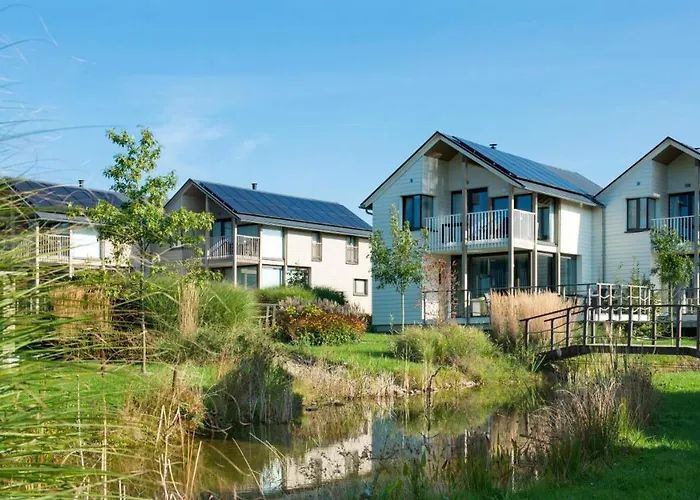 Golden Lakes Village Ardennes 홀리데이파크 Boussu-lez-Walcourt